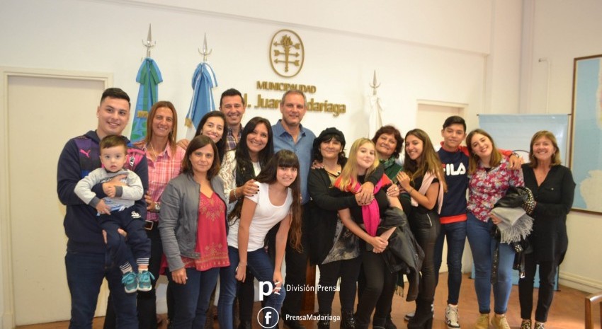 El intendente recibi a las hijas y nietos de Argentino Luna