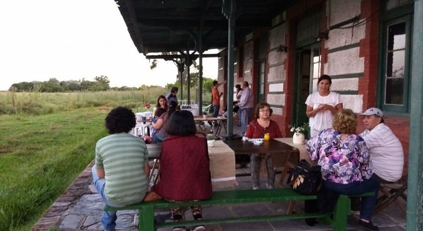 Madariaguenses y turistas disfrutaron de Juancho y Macedo