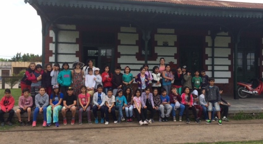Turismo educativo: Alumnos de Pinamar visitaron nuestra ciudad