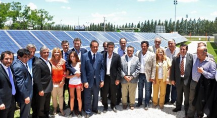 Popovich en la inauguracin del primer Parque Solar de la Provincia