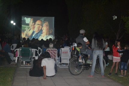 Exitosa noche de cine