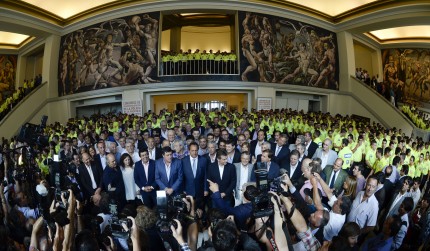 Popovich en el Congreso de Descentralizacin Policial