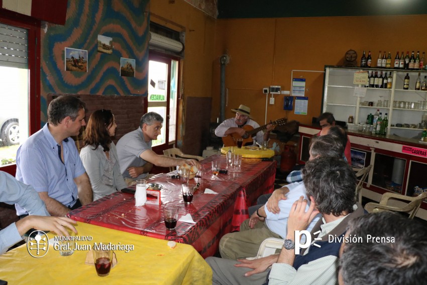 Almuerzo Esteban Santoro El Cardalito