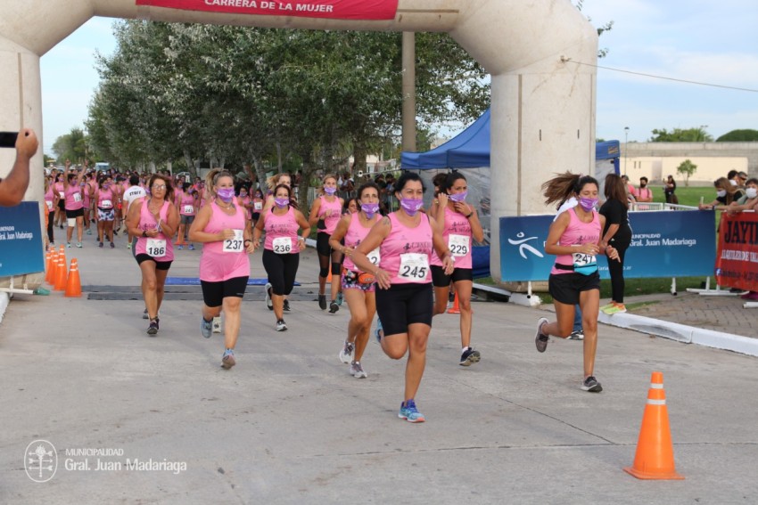 carrera de la mujer