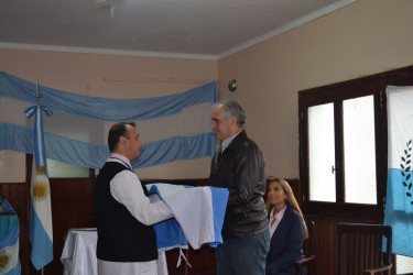 Popovich entreg bandera de ceremonia