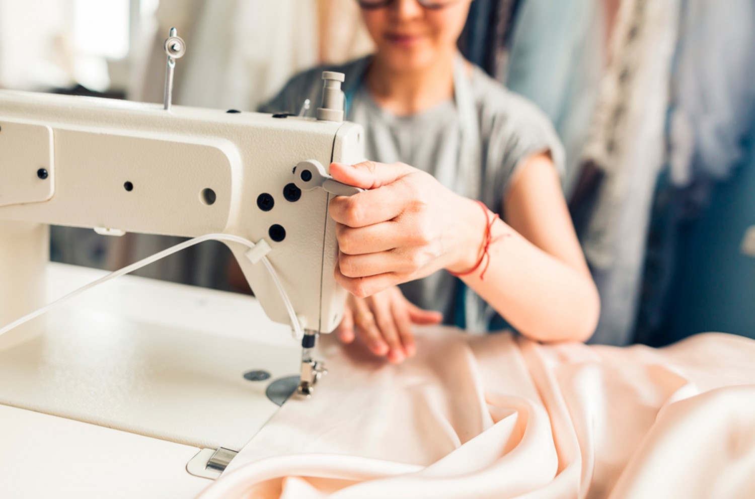 Confección De Moda Infantil En Sevilla | Azul De Colibrí
