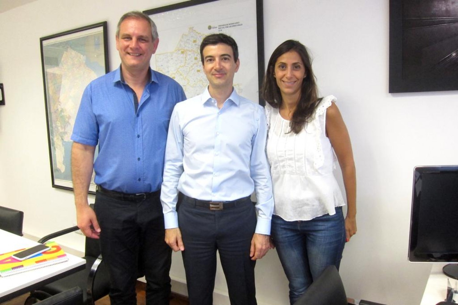 Santoro y Rodrigo Lynch de la Subsecretara de Transporte de la provincia