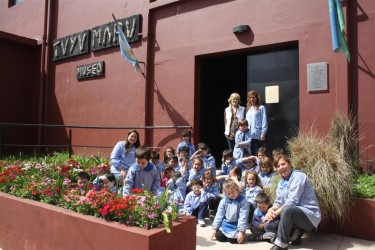 El Jardn de Los Bomberos visit el Museo Tuyu Mapu.