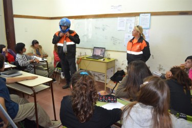 Charla en la Escuela Agraria