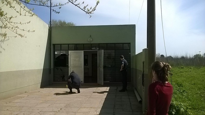 Destrozos en escuela 20