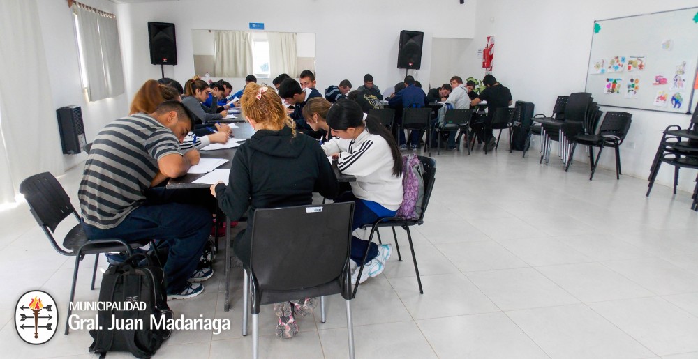 Ms de 30 aspirantes a la Polica Local rindieron el examen de ingreso