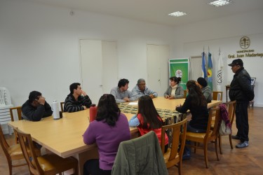 Reunin con vecinos del barrio Los Pinos