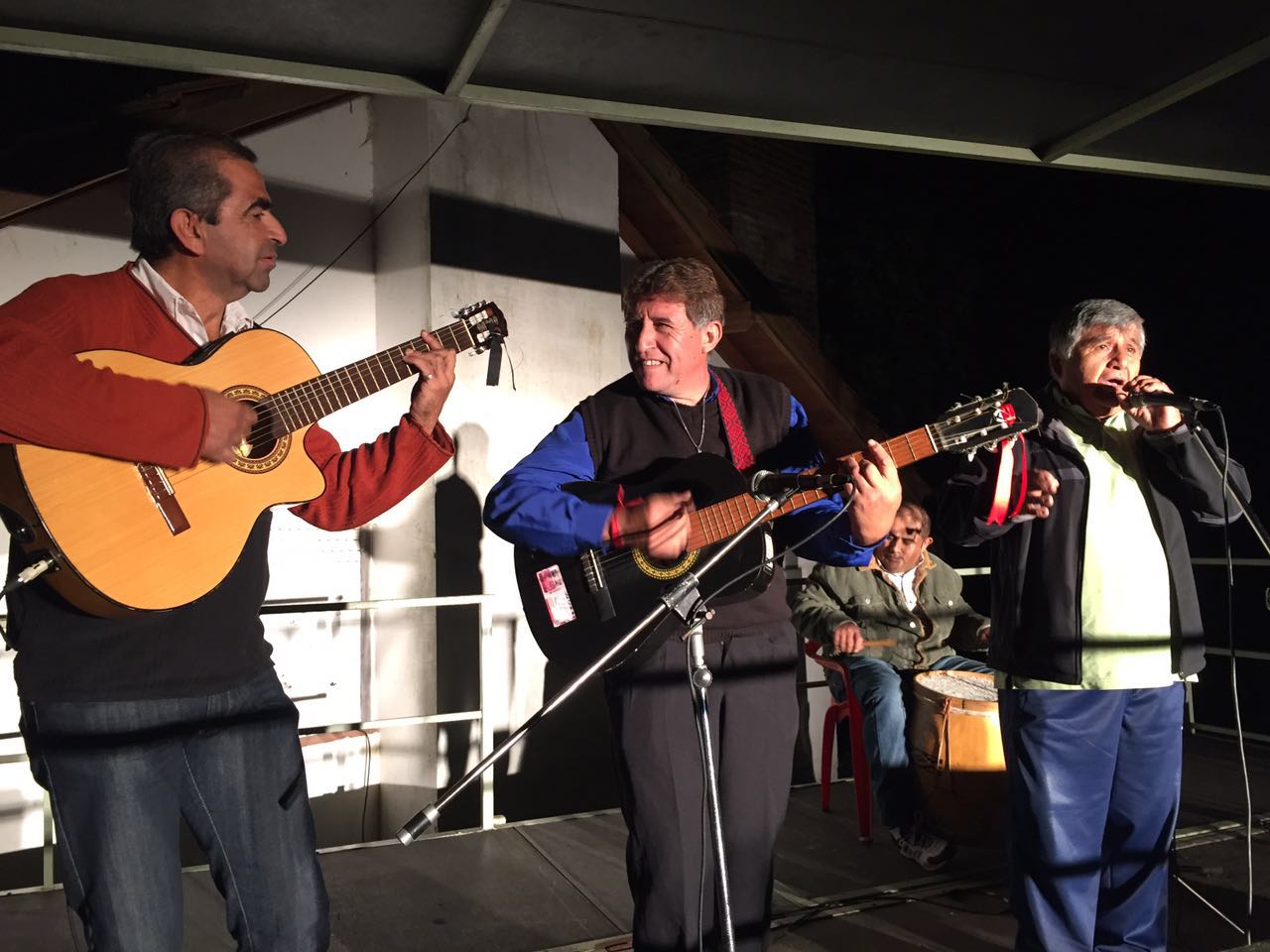 Despedida del ciclo 2016 de Folclore en los barrios con un gran show en el Anfiteatro