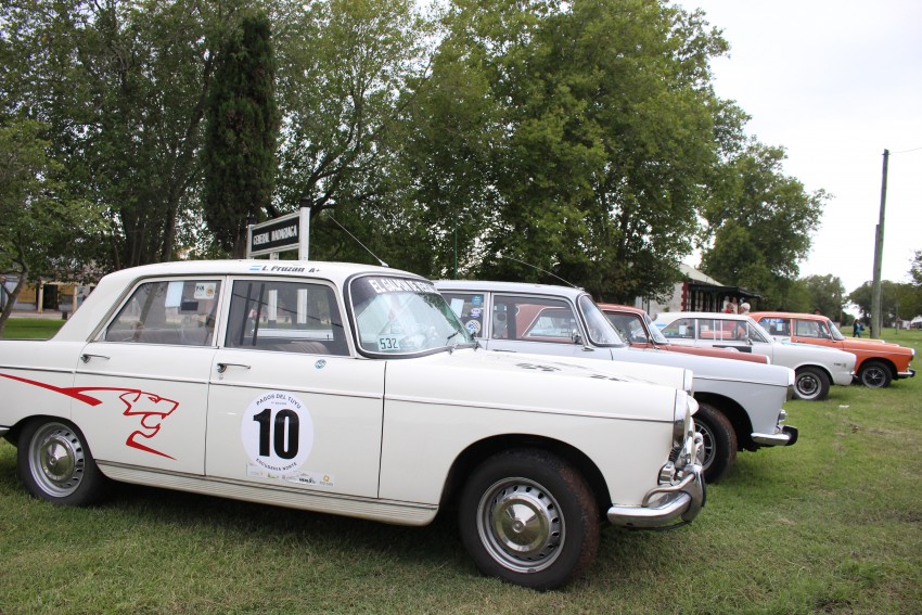 Los autos del Rally Pagos del Tuy Histrico pasaron por Madariaga