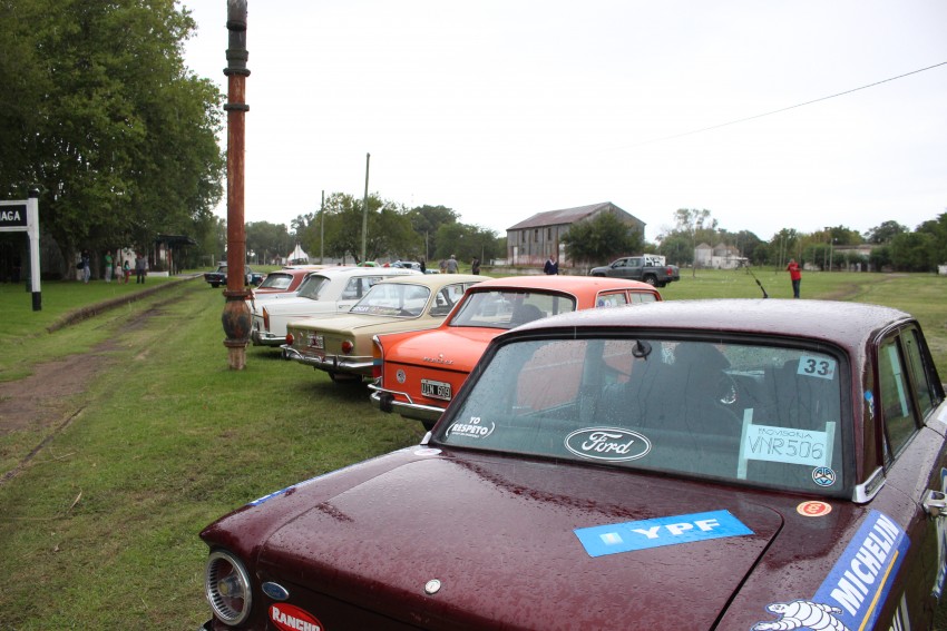 Los autos del Rally Pagos del Tuy Histrico pasaron por Madariaga