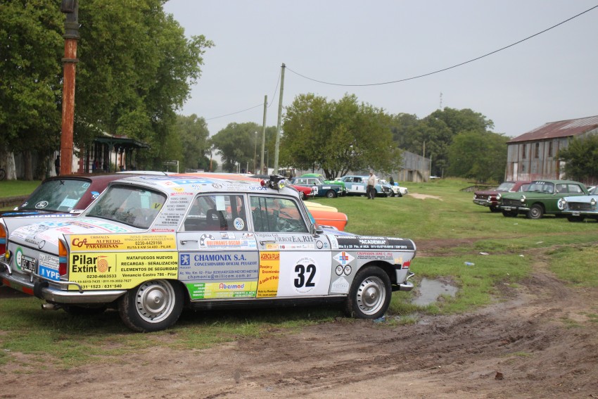 Los autos del Rally Pagos del Tuy Histrico pasaron por Madariaga
