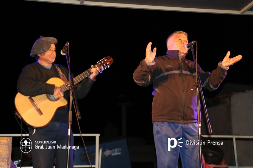 Folclore en los Barrios tuvo su penltima parada en el San Martn A