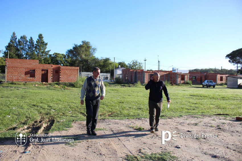 Santoro recorri distintas obras que se ejecutan en la ciudad
