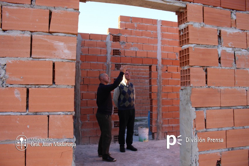 Santoro recorri distintas obras que se ejecutan en la ciudad