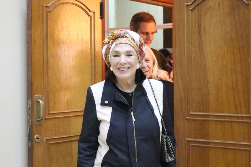 Graciela Borges dialog con vecinos y expres su deseo de regresar con