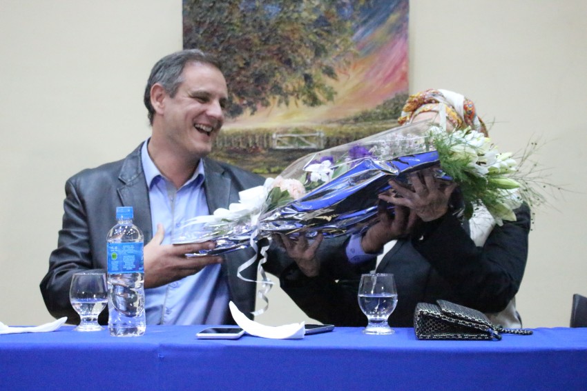 Graciela Borges dialog con vecinos y expres su deseo de regresar con