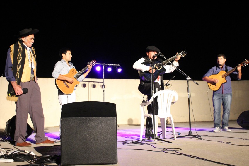 Cerr el ciclo 2017 de Folclore en los Barrios