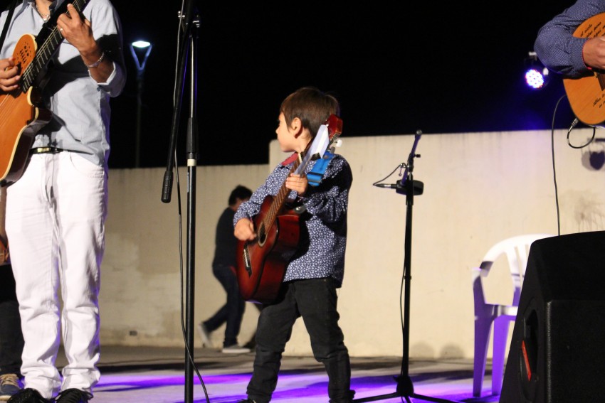 Cerr el ciclo 2017 de Folclore en los Barrios