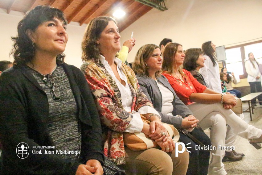 Semana Argentino Luna: Se realiz el acto en la Escuela N 3