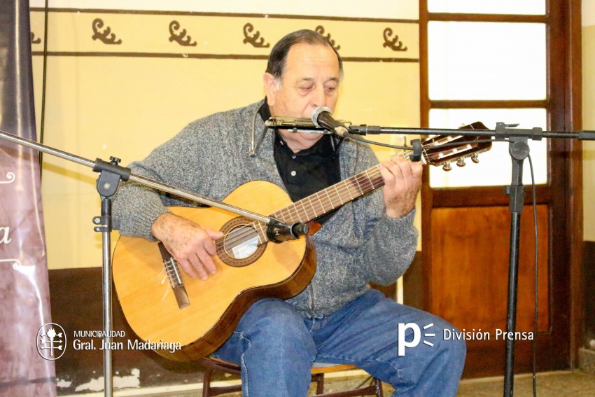 Semana Argentino Luna: Se realiz el acto en la Escuela N 3