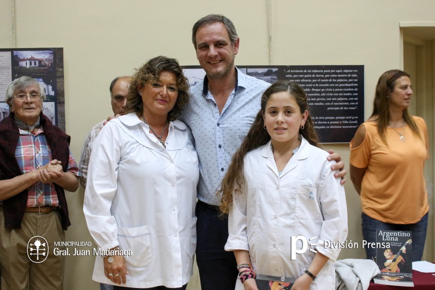 Presentaron el libro Argentino Luna el Negro de Madariaga