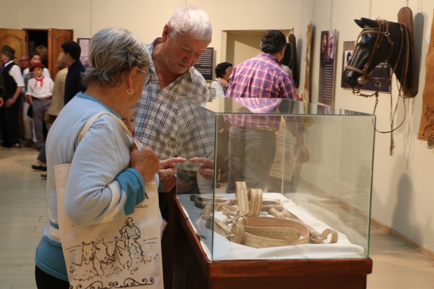 Qued inaugurada la muestra de sogueros en la Casa de la Cultura