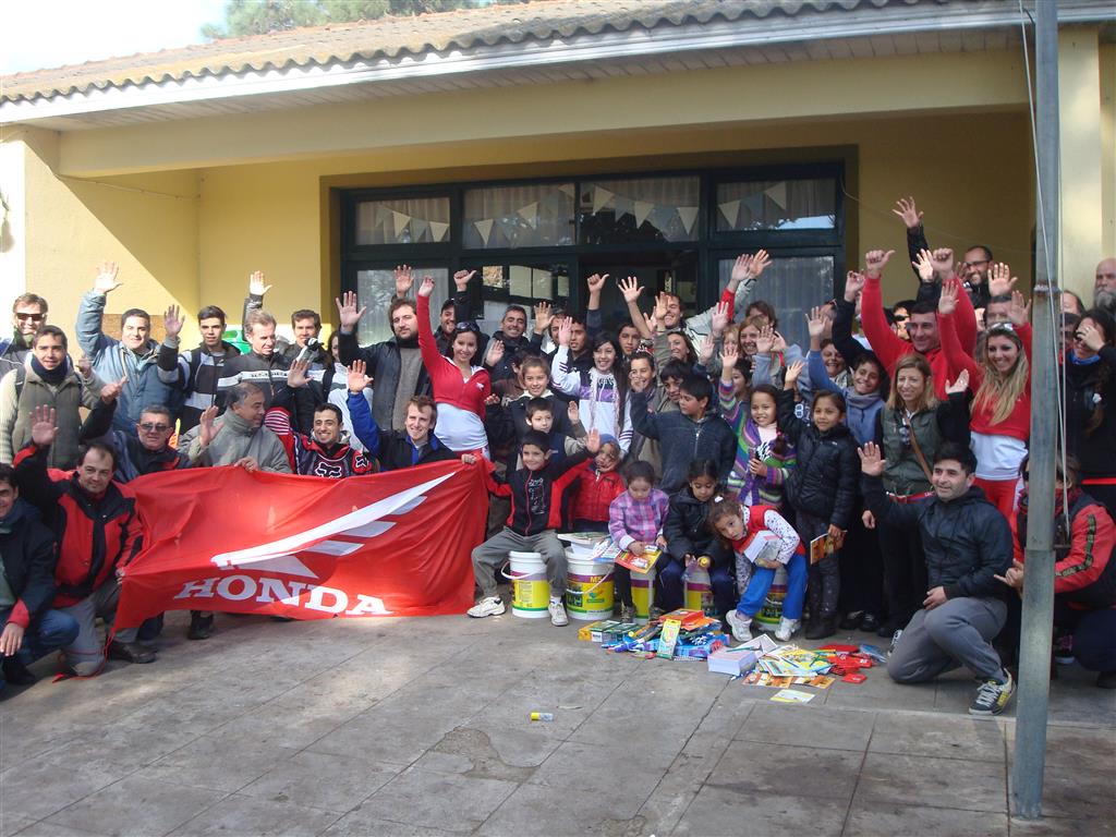 Jornada solidaria en Macedo