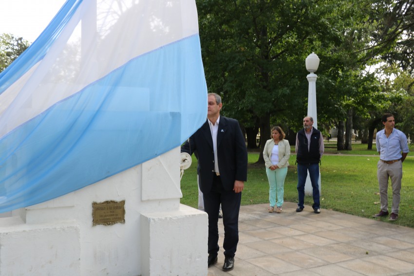 Acto en homenaje a los hroes de Malvinas