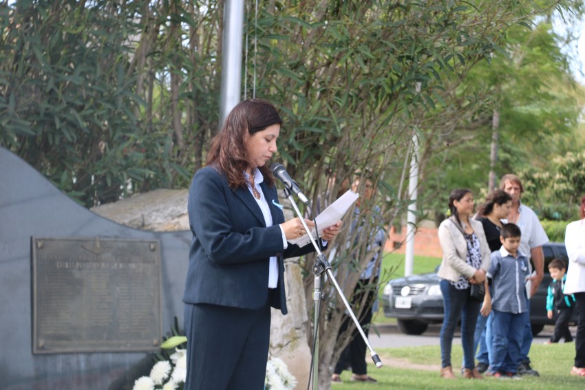 Acto en homenaje a los hroes de Malvinas