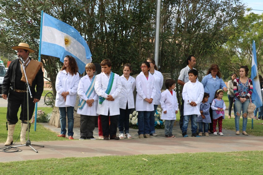 Acto en homenaje a los hroes de Malvinas