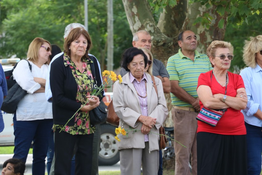 Acto en homenaje a los hroes de Malvinas