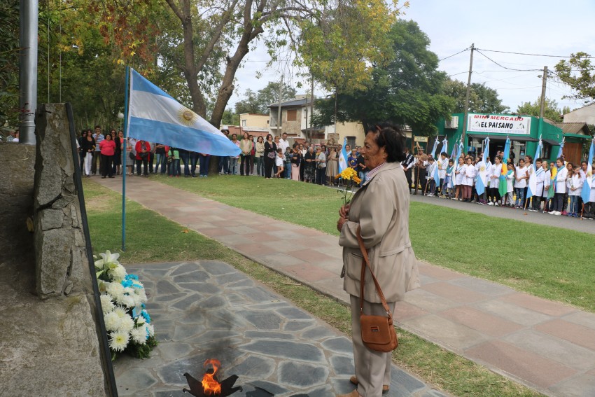Acto en homenaje a los hroes de Malvinas