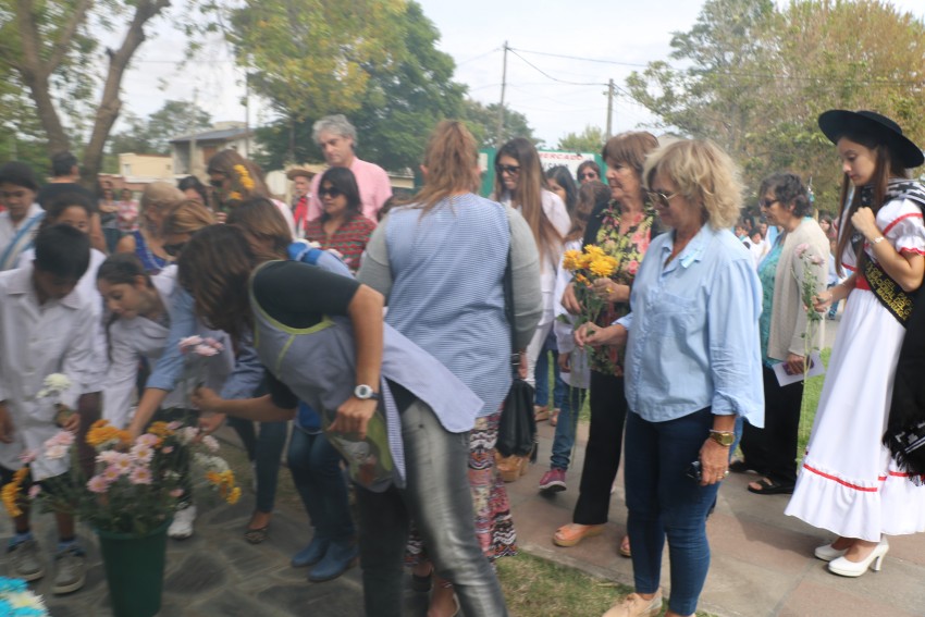Acto en homenaje a los hroes de Malvinas