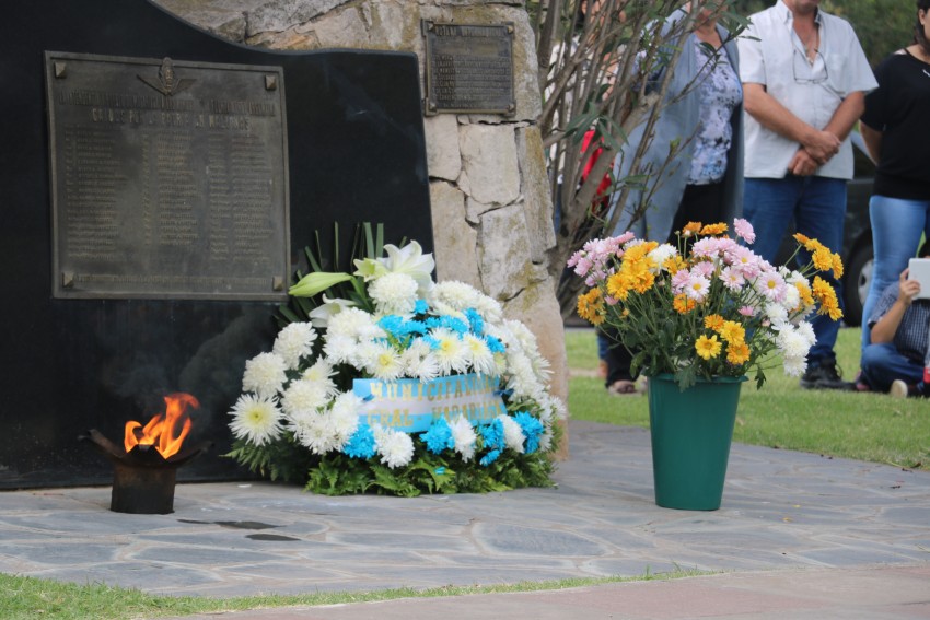 Acto en homenaje a los hroes de Malvinas
