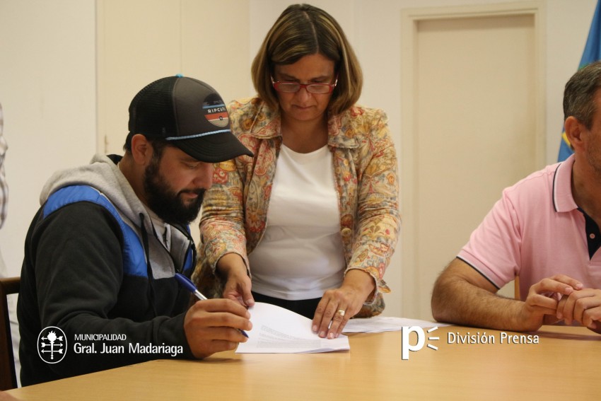 Entregaron nuevos bienes de capital a dos vecinos de la ciudad