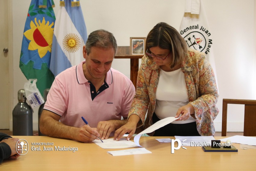 Entregaron nuevos bienes de capital a dos vecinos de la ciudad