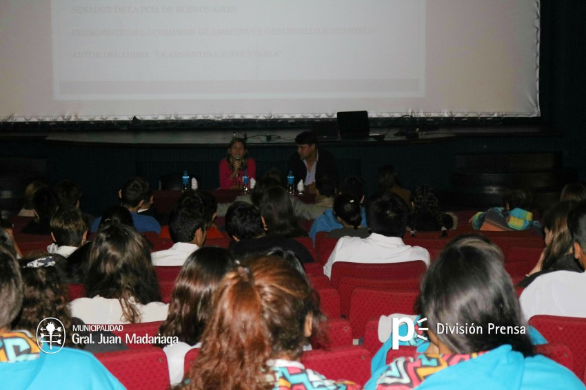 Iniciaron las charlas educativas sobre medio ambiente en la Casa de la