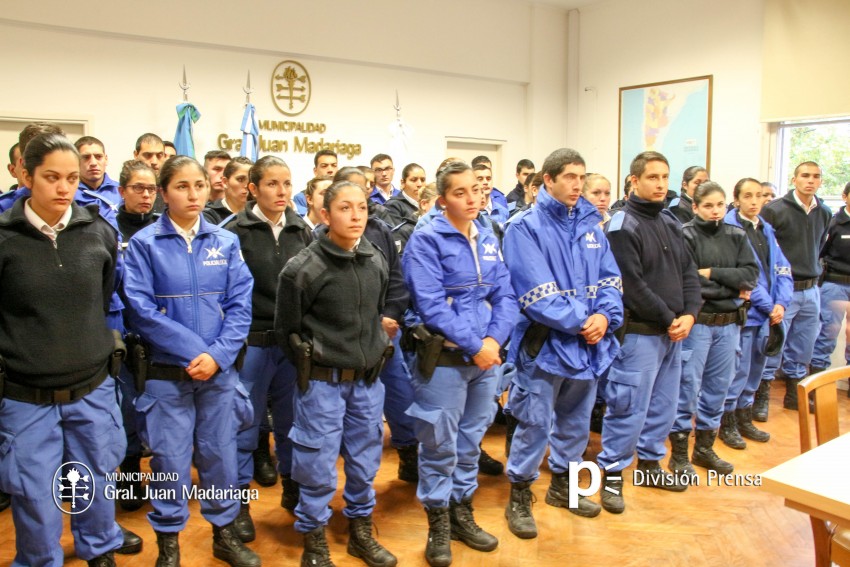 Santoro se reuni� con todos los agentes de la Polic�a Local