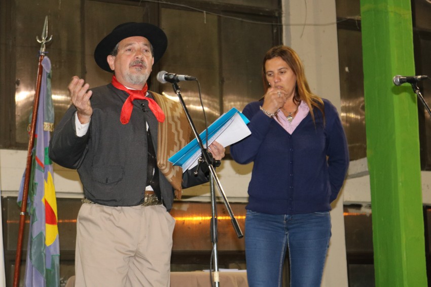 Reconocieron en Dolores a vecinos por su labor cultural