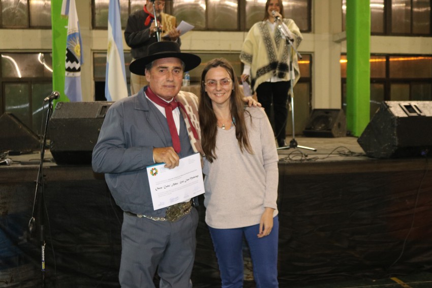 Reconocieron en Dolores a vecinos por su labor cultural