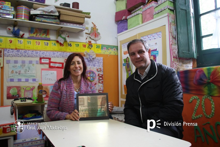 Santoro recorri nuevamente instituciones educativas rurales