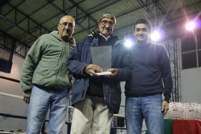 Se desarroll la velada boxstica en el Polideportivo Municipal