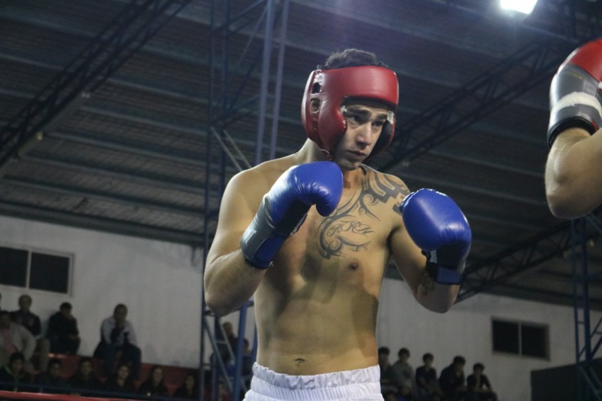 Se desarroll la velada boxstica en el Polideportivo Municipal