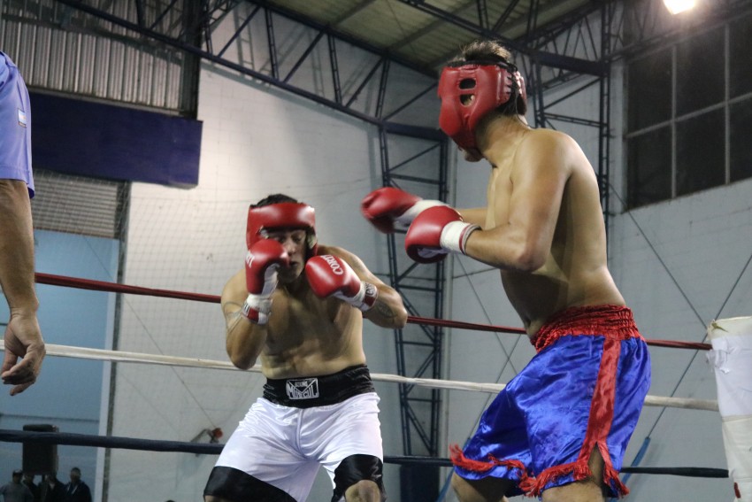 Se desarroll la velada boxstica en el Polideportivo Municipal