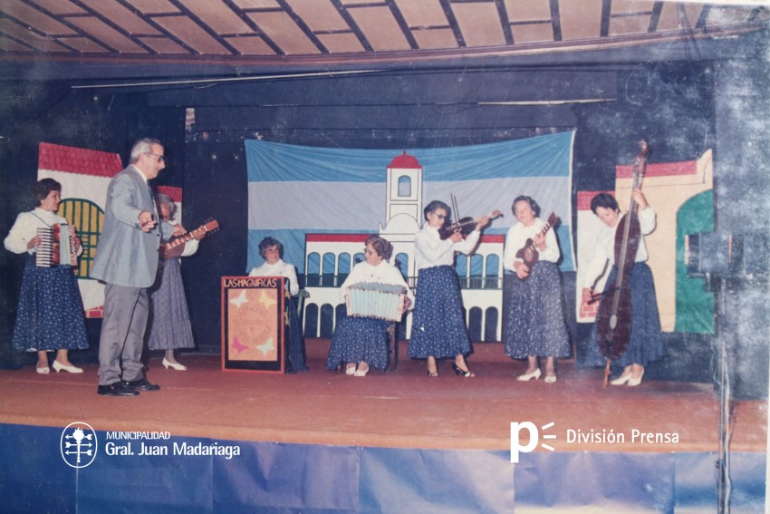 Cumple 56 aos la escuela de Bellas Artes Divisadero